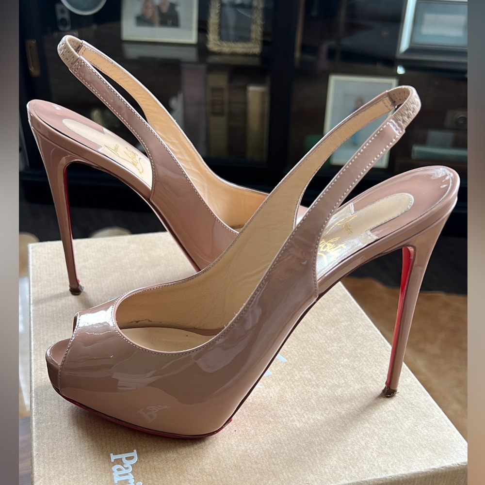 Christian Louboutin Private Number peep toe
